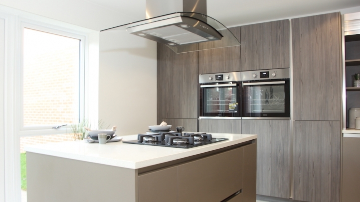 Energy efficient built-in appliances in your new Ben Bailey home.